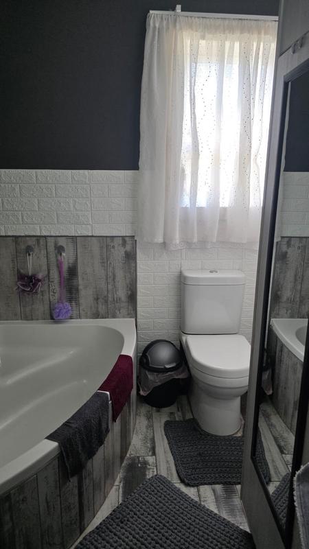 7 Bedroom Property for Sale in Albertinia Western Cape